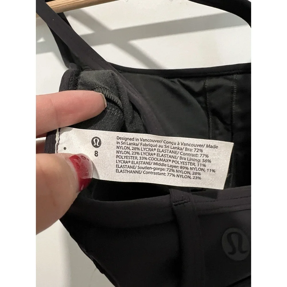 Lululemon Logo Train Strappy Bra‎ Black Size 8 NWT $68